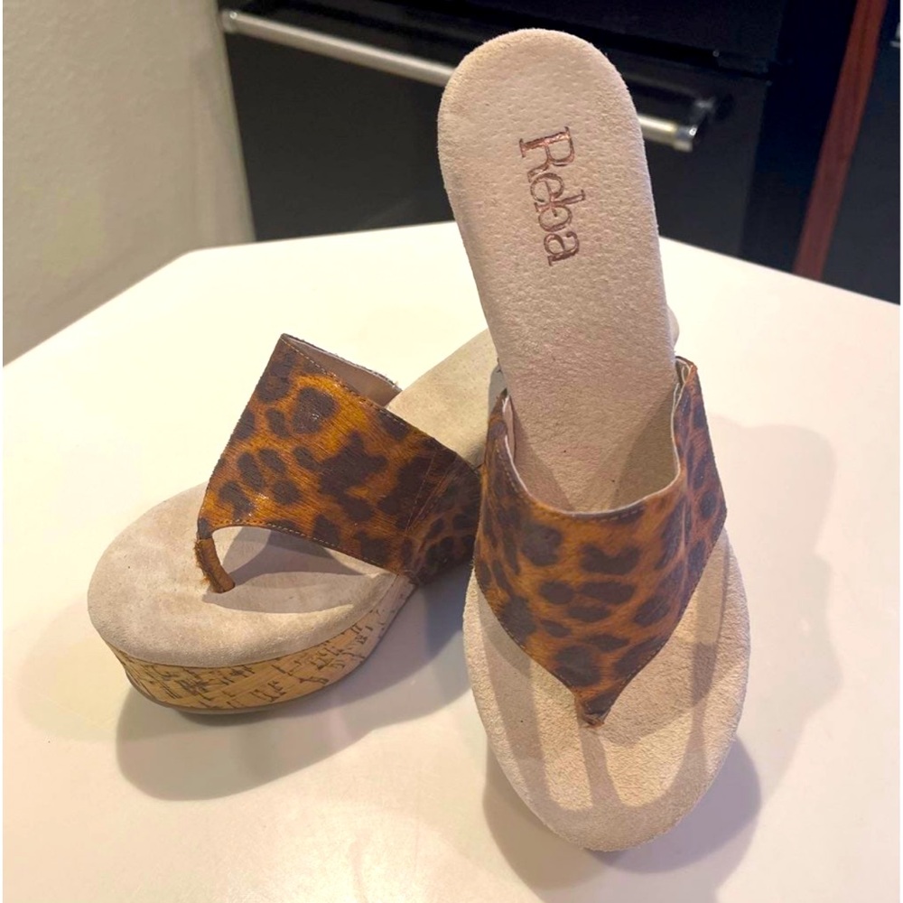 Reba Rebekah Wedge Sandals (6.5)